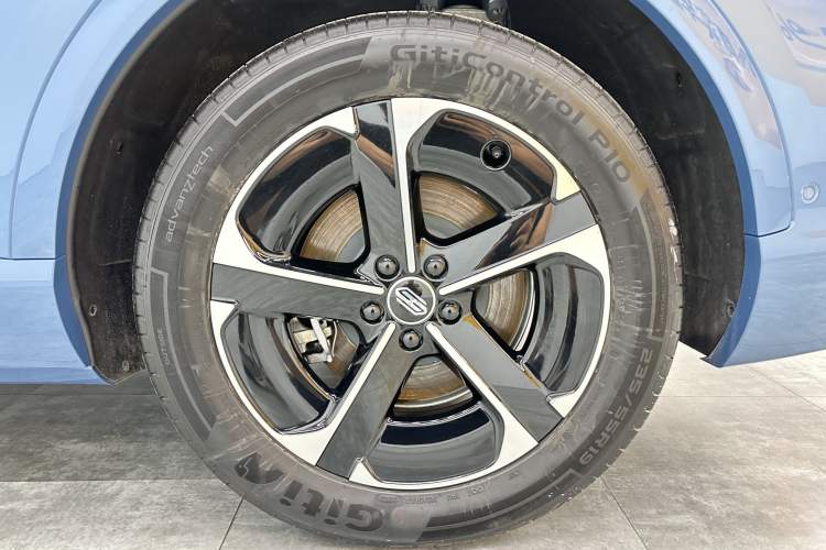 Used Hima H5 2025 Model Range-Extending Max Exterior 9