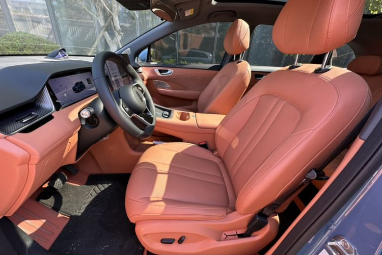 Used Hima H5 2025 Model Range-Extending Max Interior 2