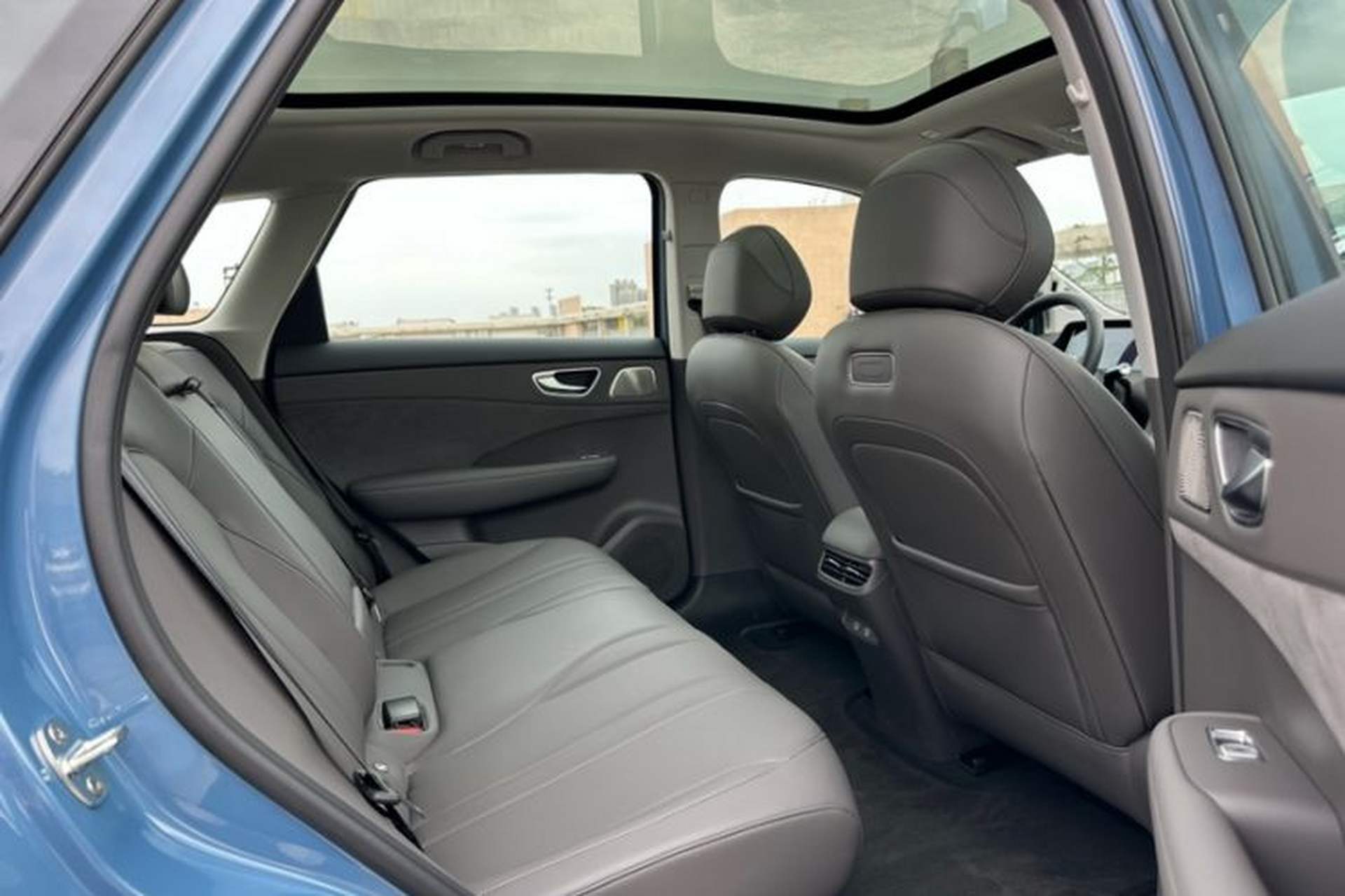 Used Hima H5 2025 Model Range-Extending Max Interior 4