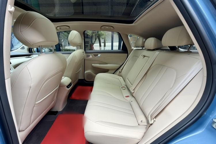 Used Hima H5 2025 Model Range-Extending Max Interior 5