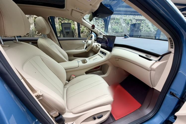 Used Hima H5 2025 Model Range-Extending Max Interior 7