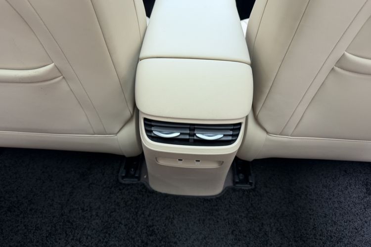 Used Hima H5 2025 Model Pure Electric Max Long Range Interior 7