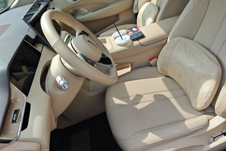 Used Hima H5 2025 Model Pure Electric Pro Long-Range Left Front Seat