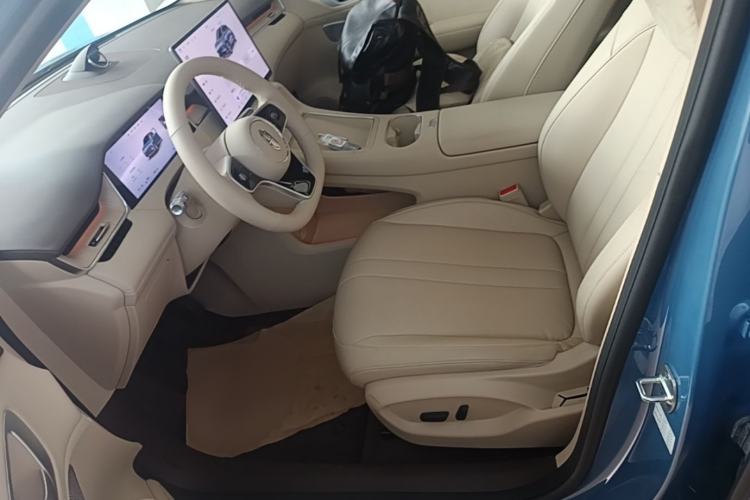 Used Hima H5 2025 Model Range-Extending Max Left Front Seat