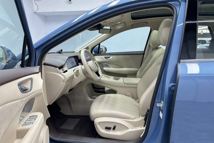 Used Hima H5 2025 Model Range-Extending Max Left Front Seat