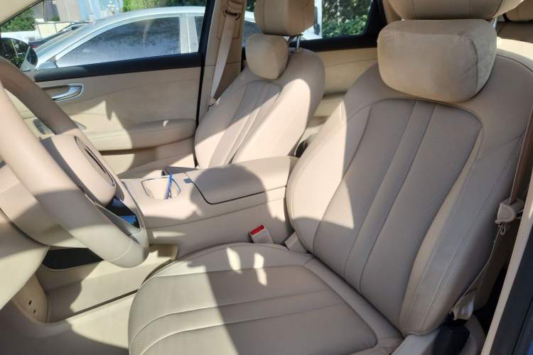 Used Hima H5 2025 Model Range-Extending Max Left Front Seat