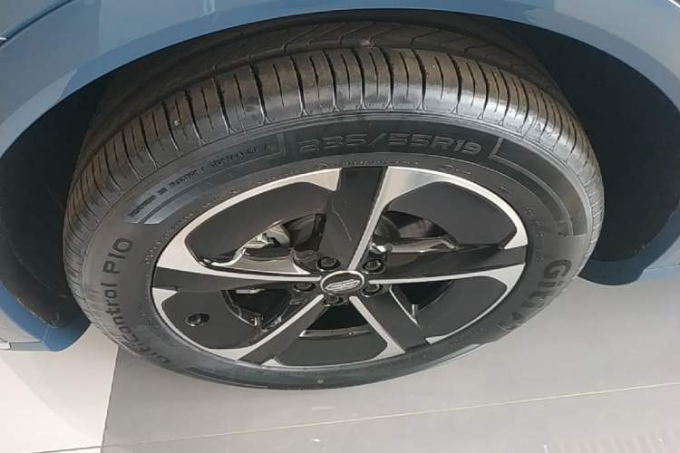 Used Hima H5 2025 Model Range-Extending Max Left Front Wheel Hub