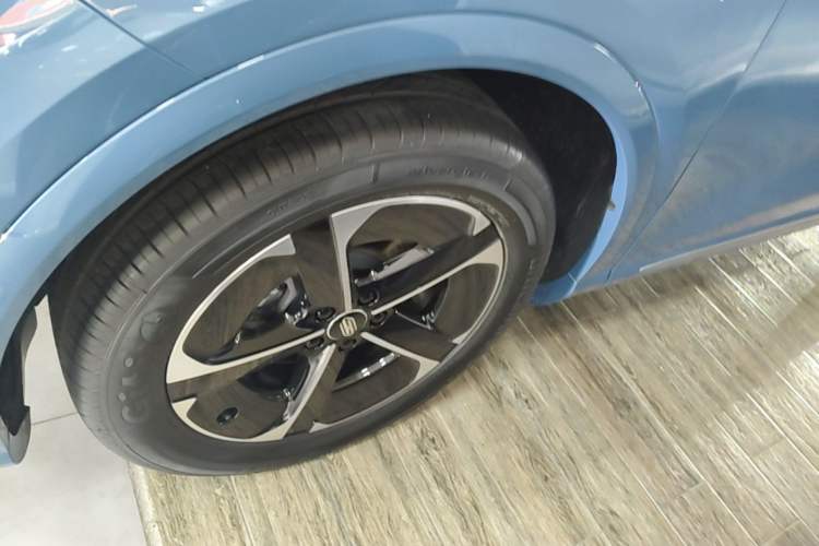 Used Hima H5 2025 Model Range-Extending Max Left Front Wheel Hub