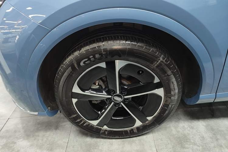 Used Hima H5 2025 Model Range-Extending Max Left Front Wheel Hub