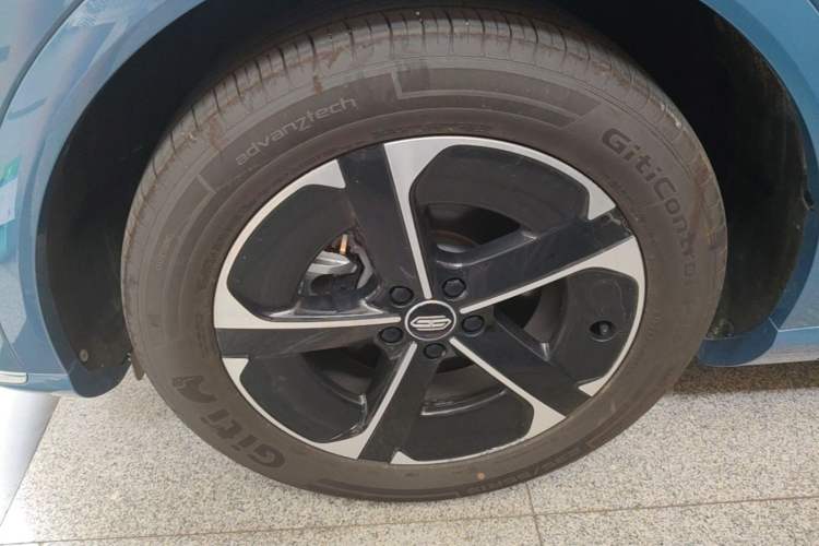 Used Hima H5 2025 Model Range-Extending Max Left Front Wheel Hub