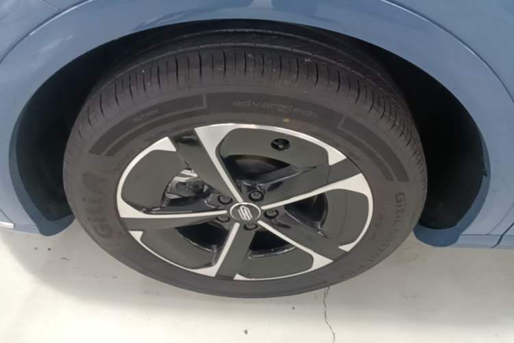 Used Hima H5 2025 Model Range-Extending Max Left Front Wheel Hub