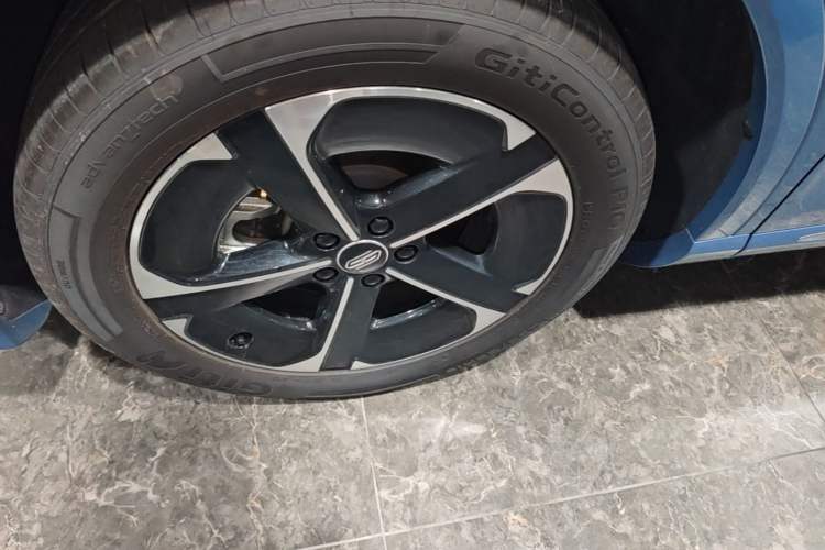 Used Hima H5 2025 Model Range-Extending Max Left Front Wheel Hub