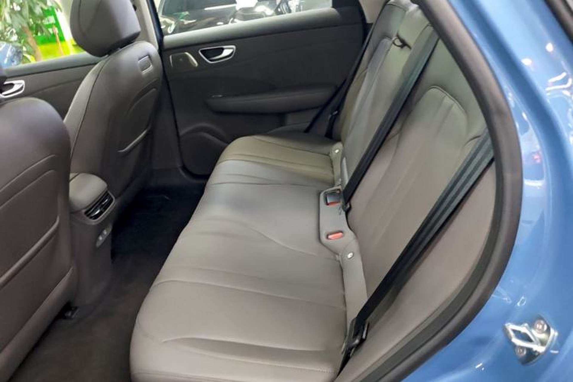 Used Hima H5 2025 Model Range-Extending Max Left Rear Seat