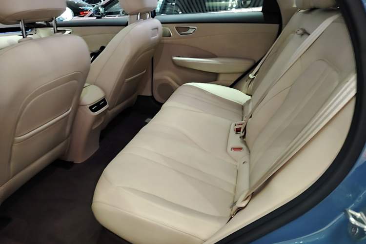 Used Hima H5 2025 Model Range-Extending Max Left Rear Seat