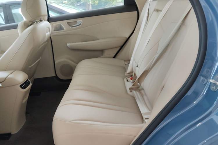 Used Hima H5 2025 Model Range-Extending Max Left Rear Seat