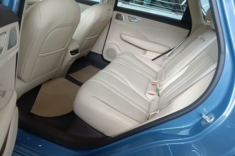 Used Hima H5 2025 Model Range-Extending Max Left Rear Seat