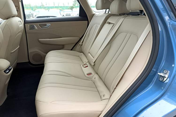 Used Hima H5 2025 Model Range-Extending Max Left Rear Seat