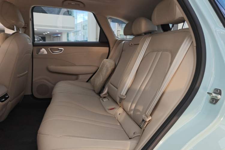 Used Hima H5 2025 Model Range-Extending Pro Left Rear Seat