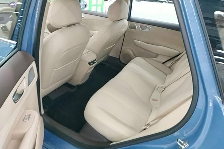 Used Hima H5 2025 Model Range-Extending Max Left Rear Seat