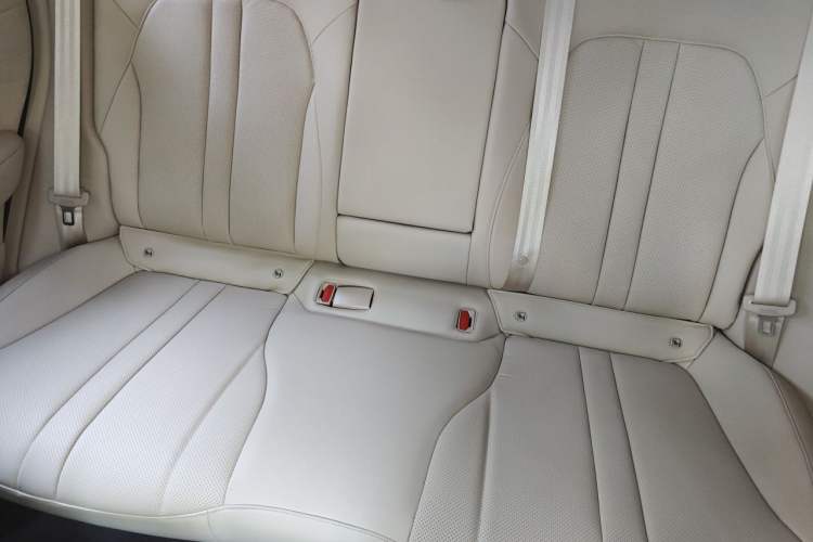 Used Hima H5 2025 Model Range-Extending Max Left Rear Seat
