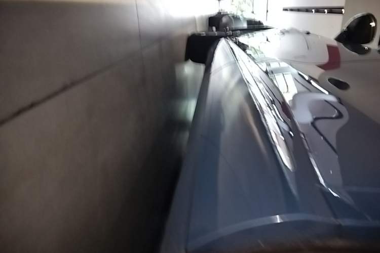Used Hima H5 2025 Model Range-Extending Max Left Side Sill