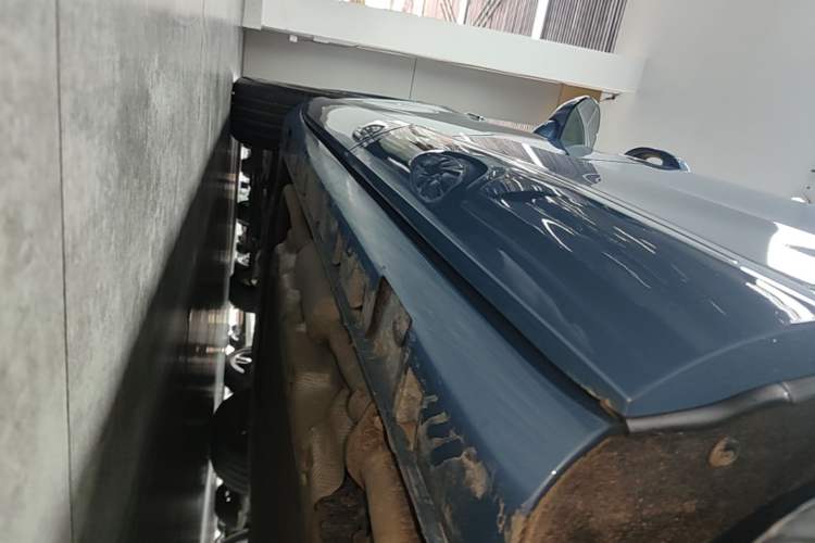 Used Hima H5 2025 Model Range-Extending Max Left Side Sill