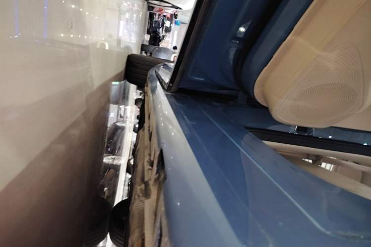 Used Hima H5 2025 Model Range-Extending Max Left Side Sill