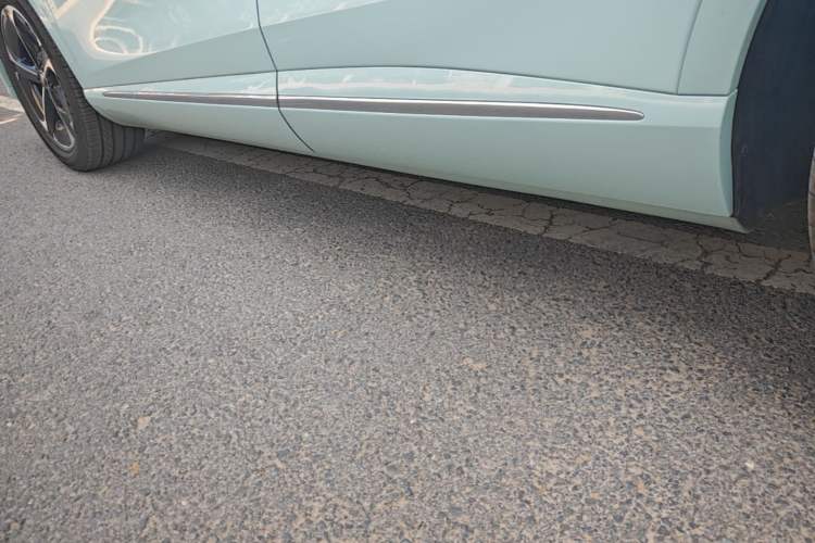 Used Hima H5 2025 Model Pure Electric Pro Left Side Sill