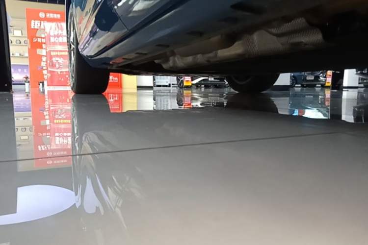Used Hima H5 2025 Model Range-Extending Max Left Side Sill