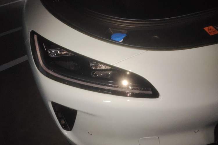 Used Hima H5 2025 Model Pure Electric Max Right Front Headlight