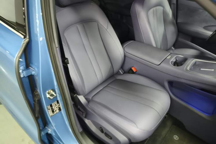Used Hima H5 2025 Model Range-Extending Max Right Front Seat