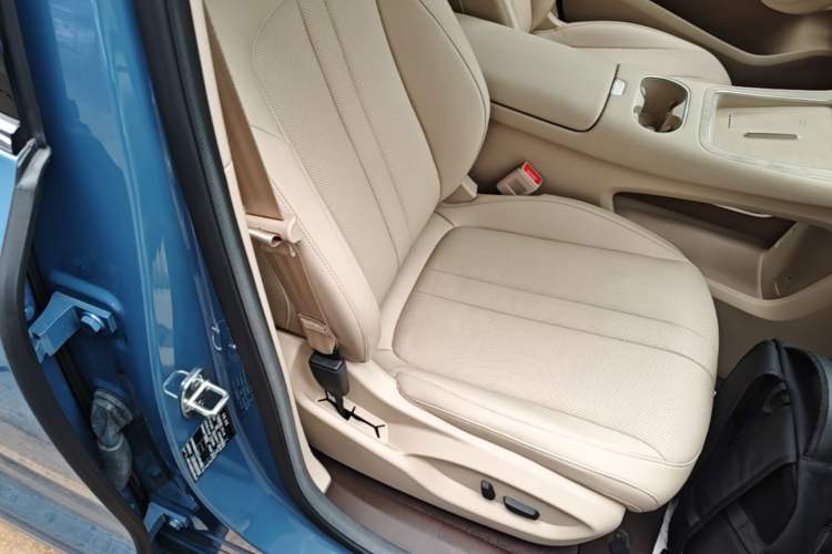 Used Hima H5 2025 Model Range-Extending Max Right Front Seat