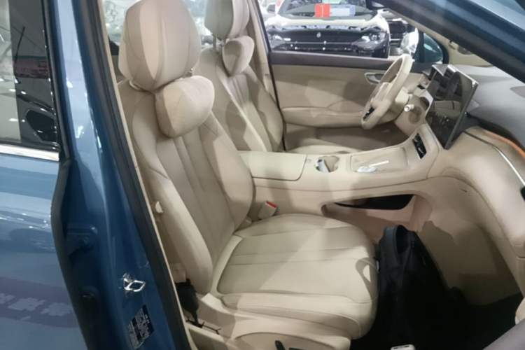 Used Hima H5 2025 Model Range-Extending Max Right Front Seat