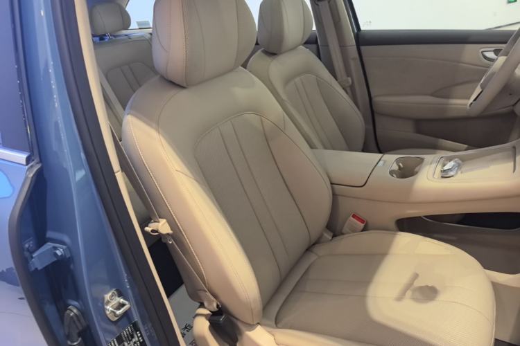 Used Hima H5 2025 Model Range-Extending Max Right Front Seat