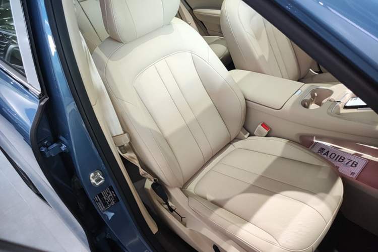 Used Hima H5 2025 Model Range-Extending Max Right Front Seat