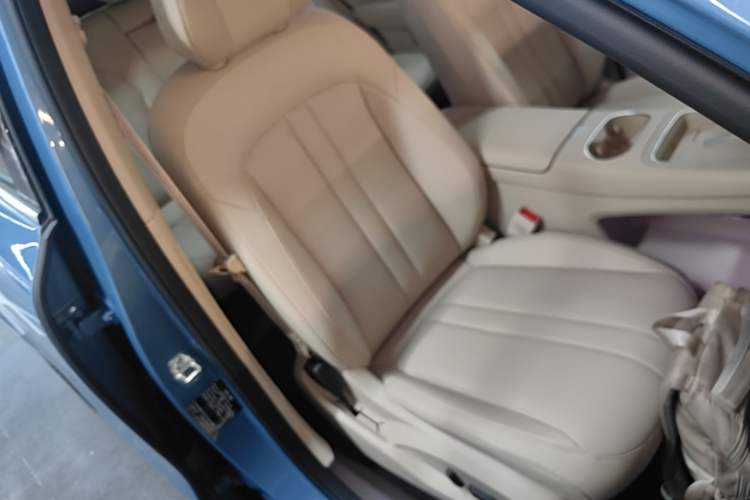 Used Hima H5 2025 Model Range-Extending Max Right Front Seat