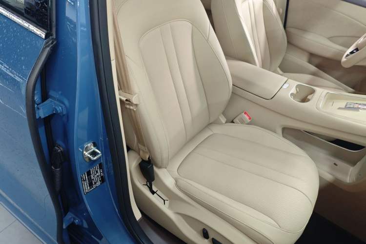 Used Hima H5 2025 Model Range-Extending Max Right Front Seat