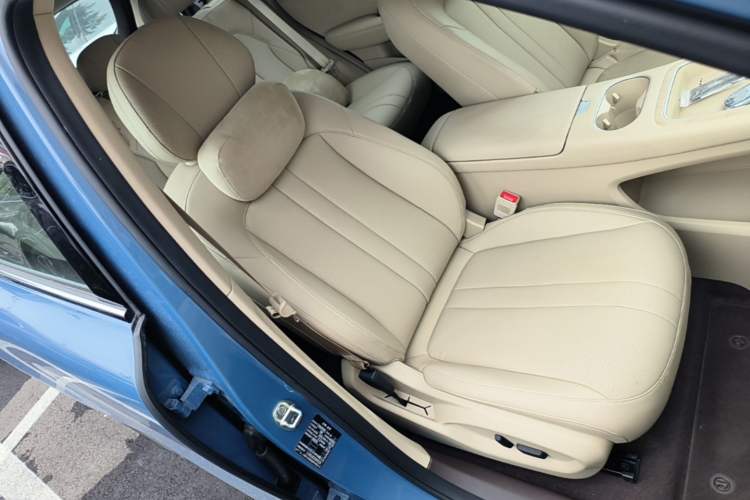 Used Hima H5 2025 Model Range-Extending Max Right Front Seat