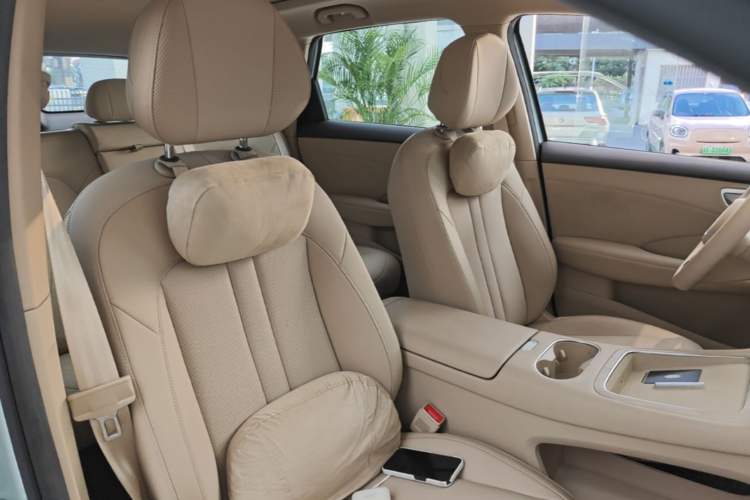 Used Hima H5 2025 Model Range-Extending Pro Right Front Seat