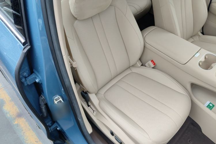 Used Hima H5 2025 Model Range-Extending Max Right Front Seat