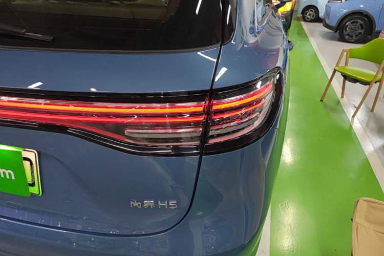 Used Hima H5 2025 Model Range-Extending Max Right Rear Taillight