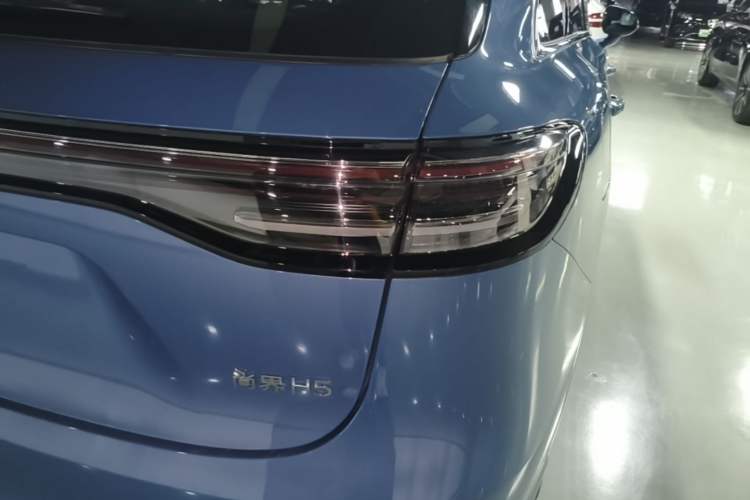 Used Hima H5 2025 Model Range-Extending Max Right Rear Taillight