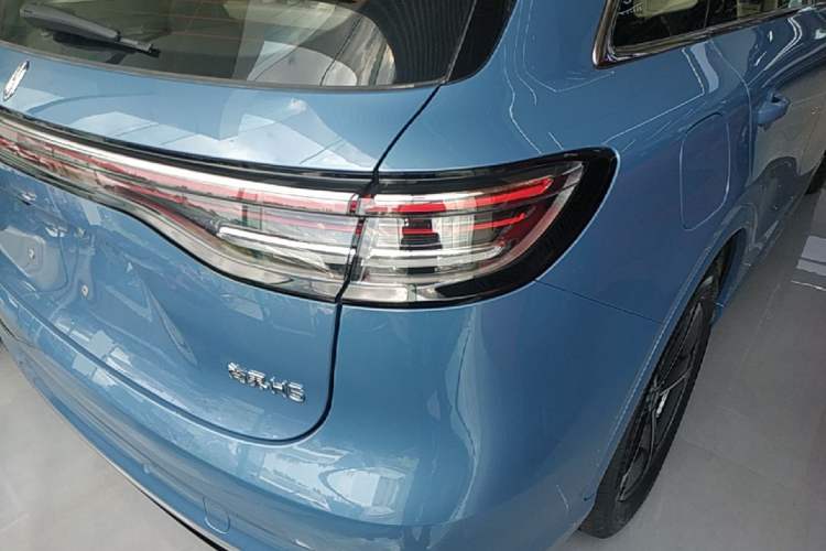 Used Hima H5 2025 Model Range-Extending Max Right Rear Taillight