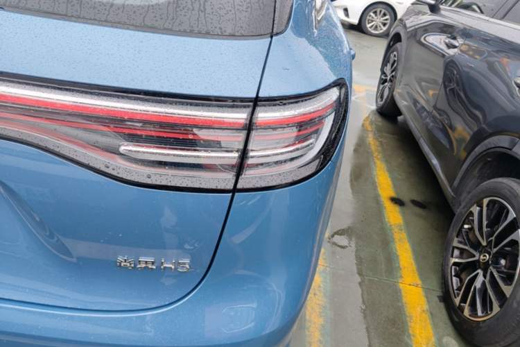 Used Hima H5 2025 Model Range-Extending Max Right Rear Taillight