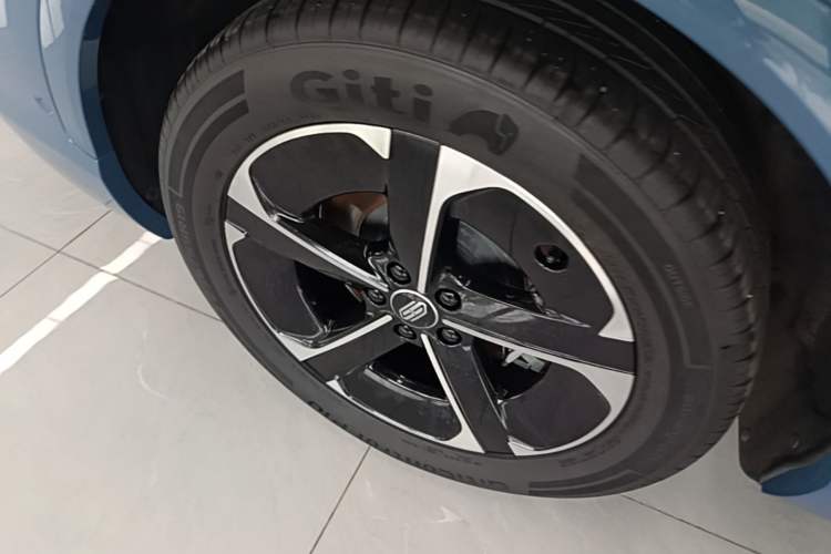 Used Hima H5 2025 Model Range-Extending Max Right Rear Wheel Hub