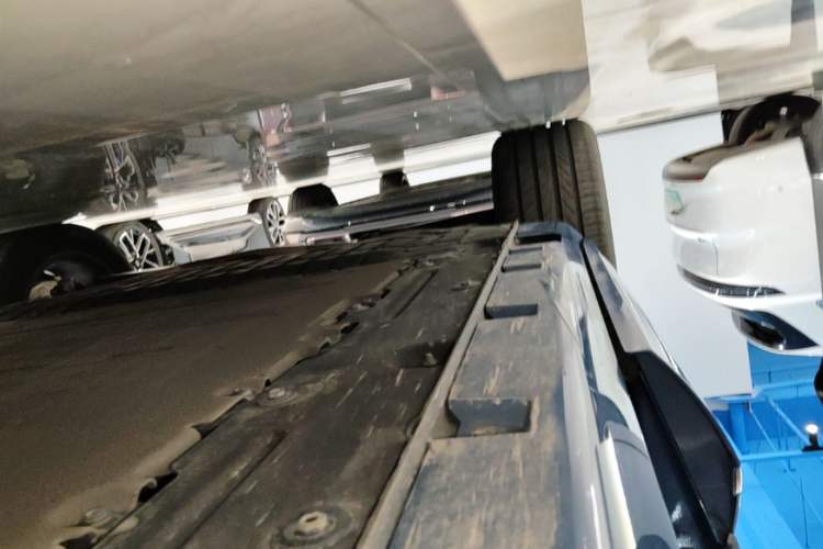 Used Hima H5 2025 Model Range-Extending Max Right Side Sill