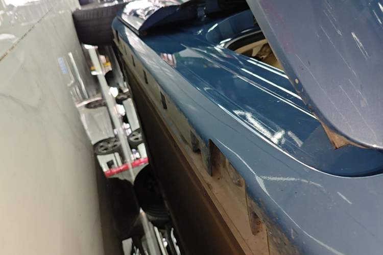 Used Hima H5 2025 Model Pure Electric Max Long Range Right Side Sill