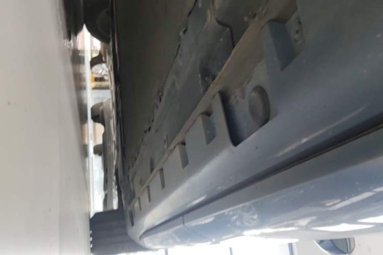 Used Hima H5 2025 Model Range-Extending Max Right Side Sill