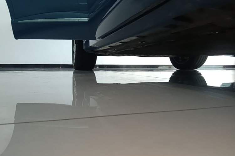 Used Hima H5 2025 Model Range-Extending Max Right Side Sill