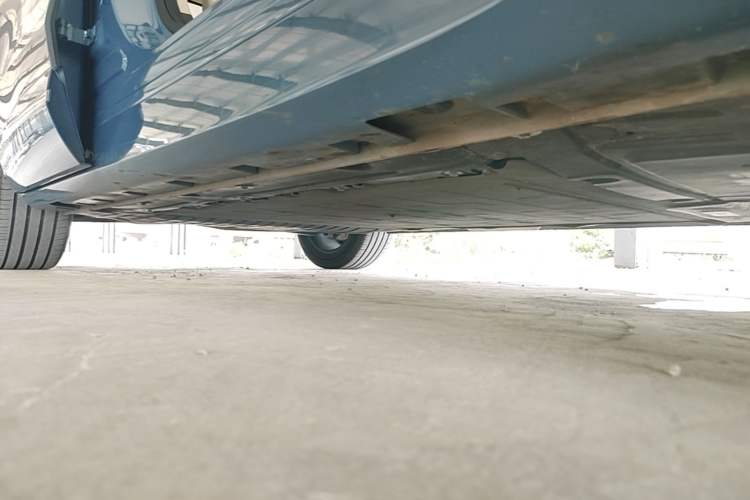 Used Hima H5 2025 Model Range-Extending Max Right Side Sill